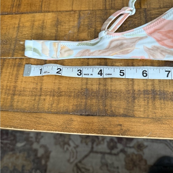 Asymmetrical Floral Bikini Top - Picture 6 of 6